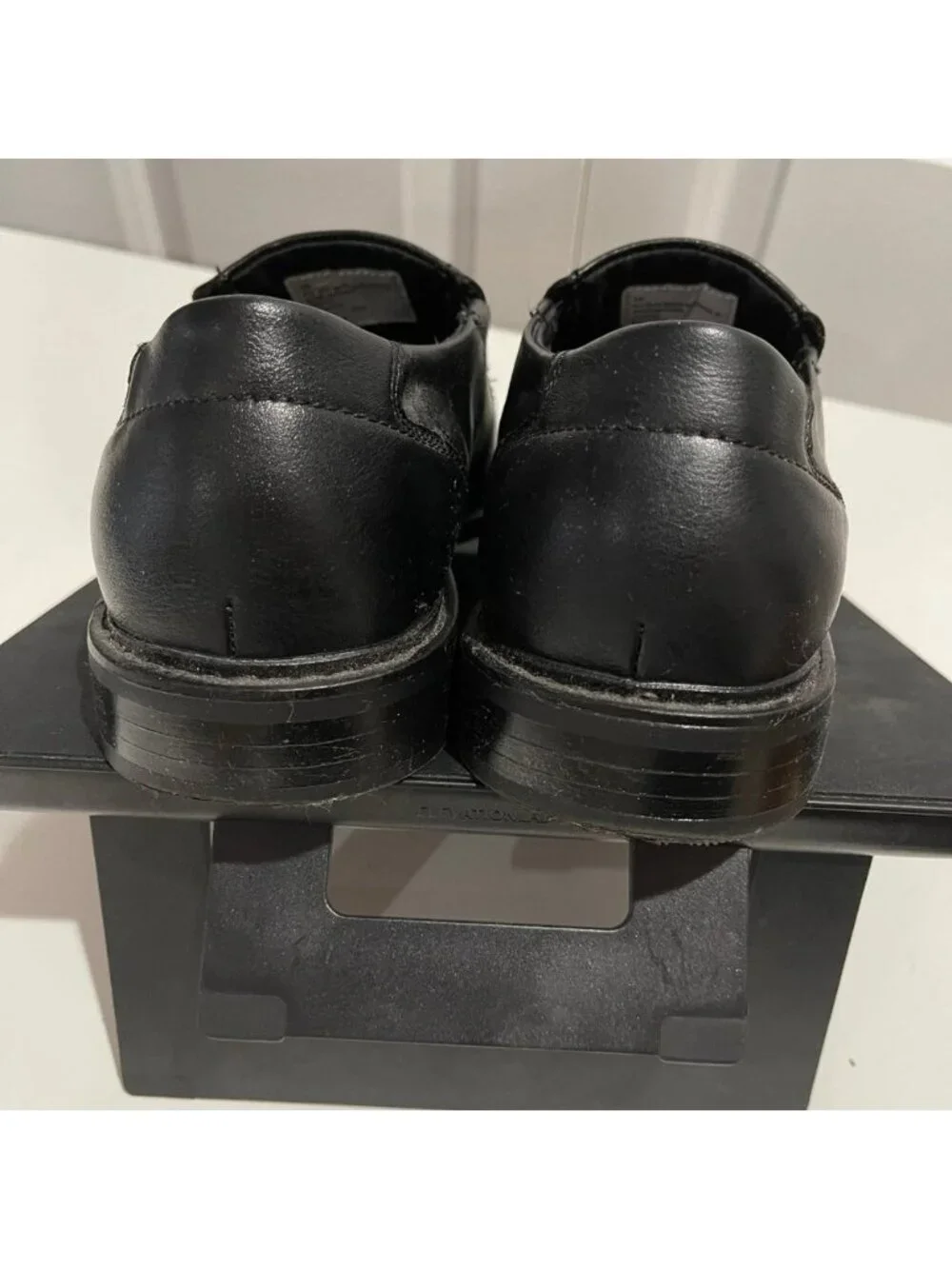 Classic Men’s Black Dress Loafers – Size 10, Sharp & Ready